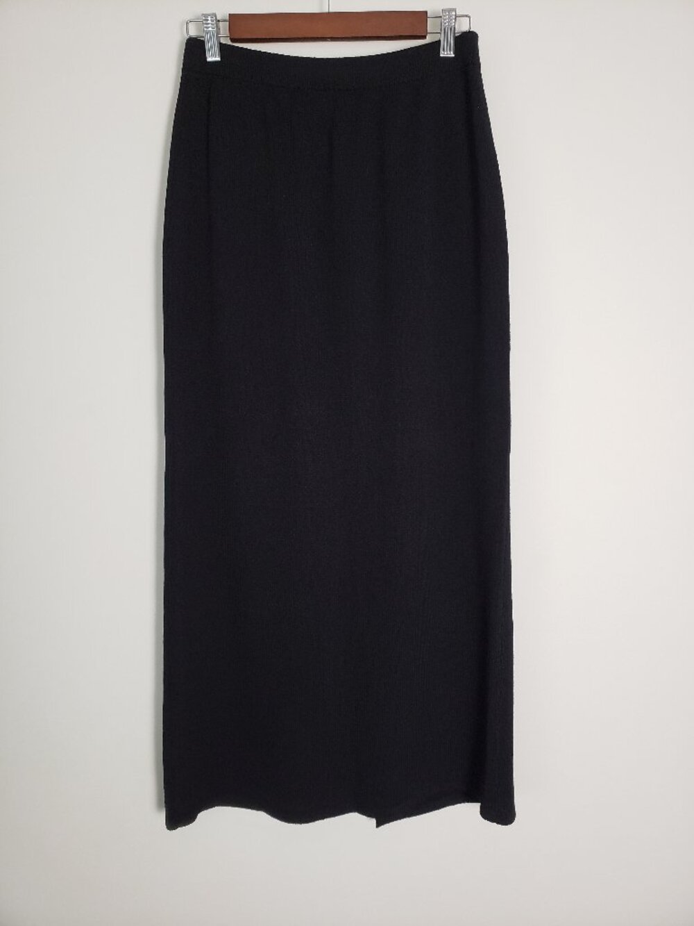 ST. JOHN BASICS Size 12 Black Long Skirt - Business Professional - Picture 1 of 11